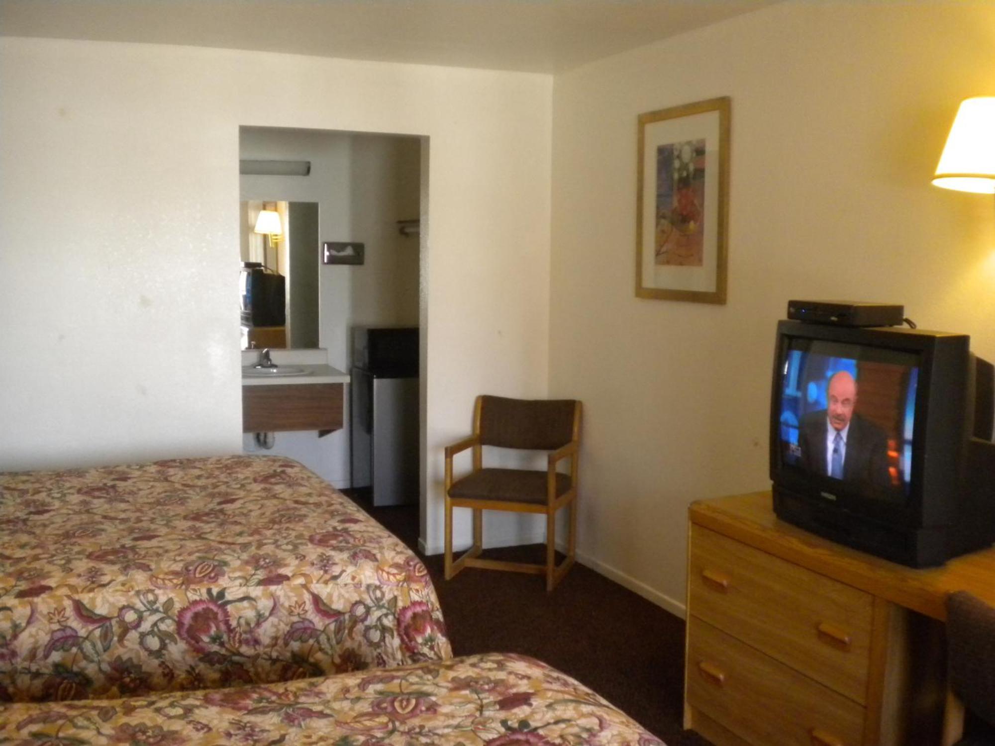 Best Economy Inn & Suites Bakersfield Szoba fotó