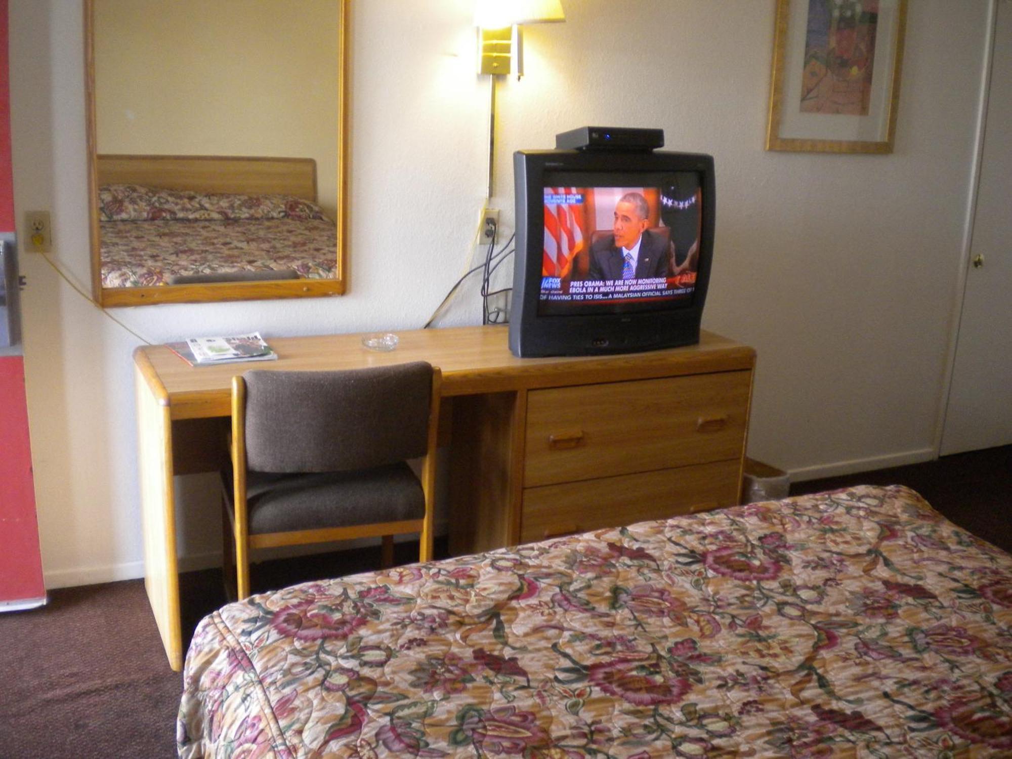 Best Economy Inn & Suites Bakersfield Szoba fotó