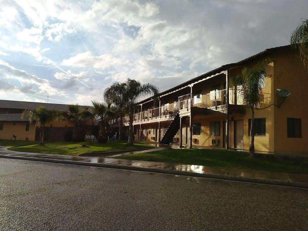Best Economy Inn & Suites Bakersfield Kültér fotó