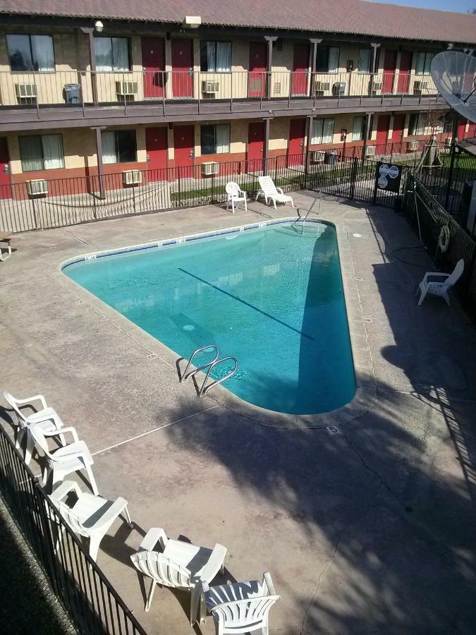 Best Economy Inn & Suites Bakersfield Kültér fotó